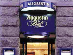 Augustin Hotel